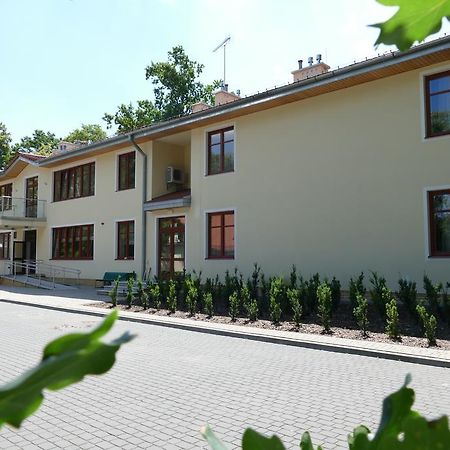 Ckm Centrum Konferencyjne Mazowsze Otrebusy Ngoại thất bức ảnh